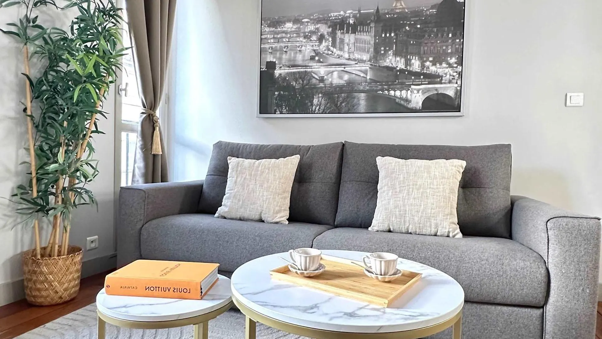 Appartement 1622 - Le marais - Charming flat à Paris France